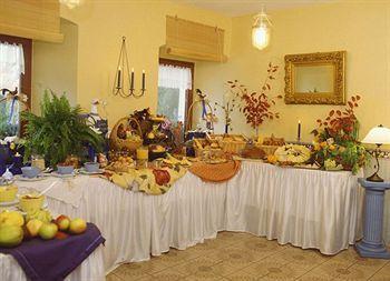Hotel Lindenhof 3*